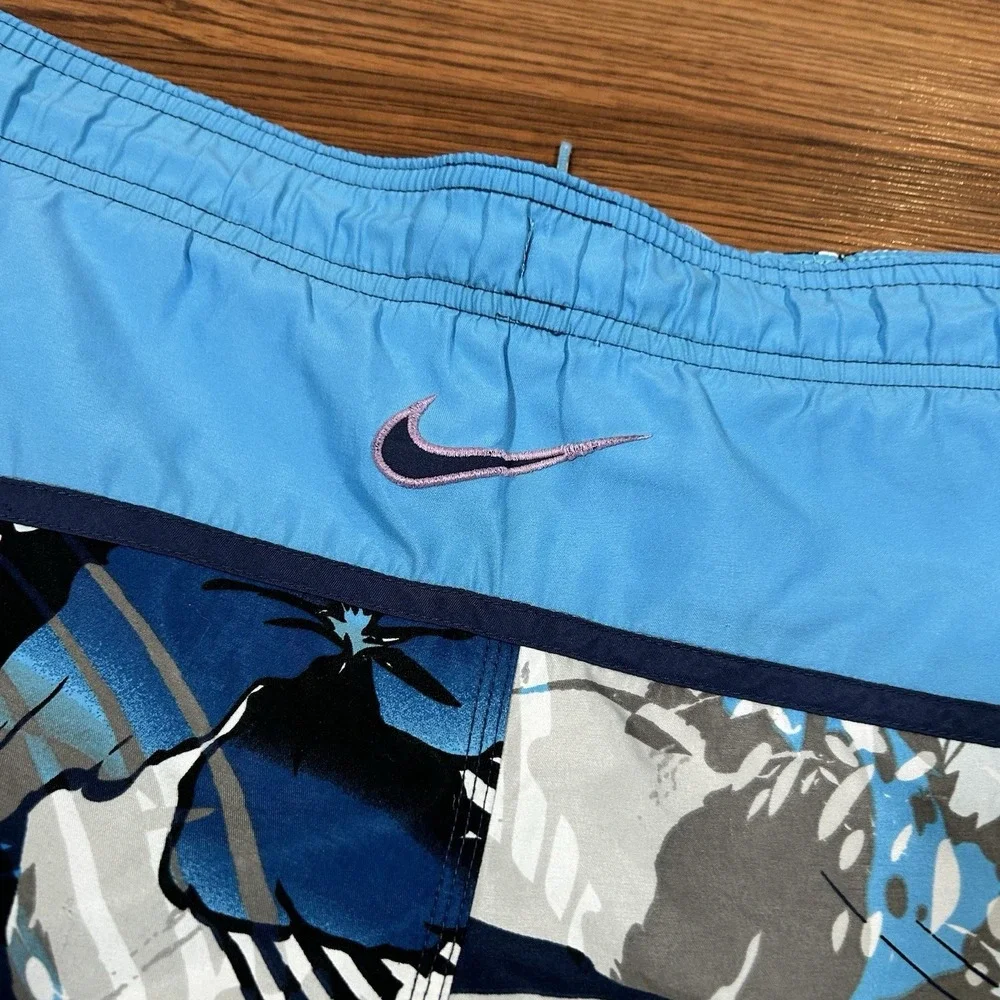 Nike Men's Swim Trunks Size XL Blue‎ Grey Floral Board Short Hawaiian Mesh Lined